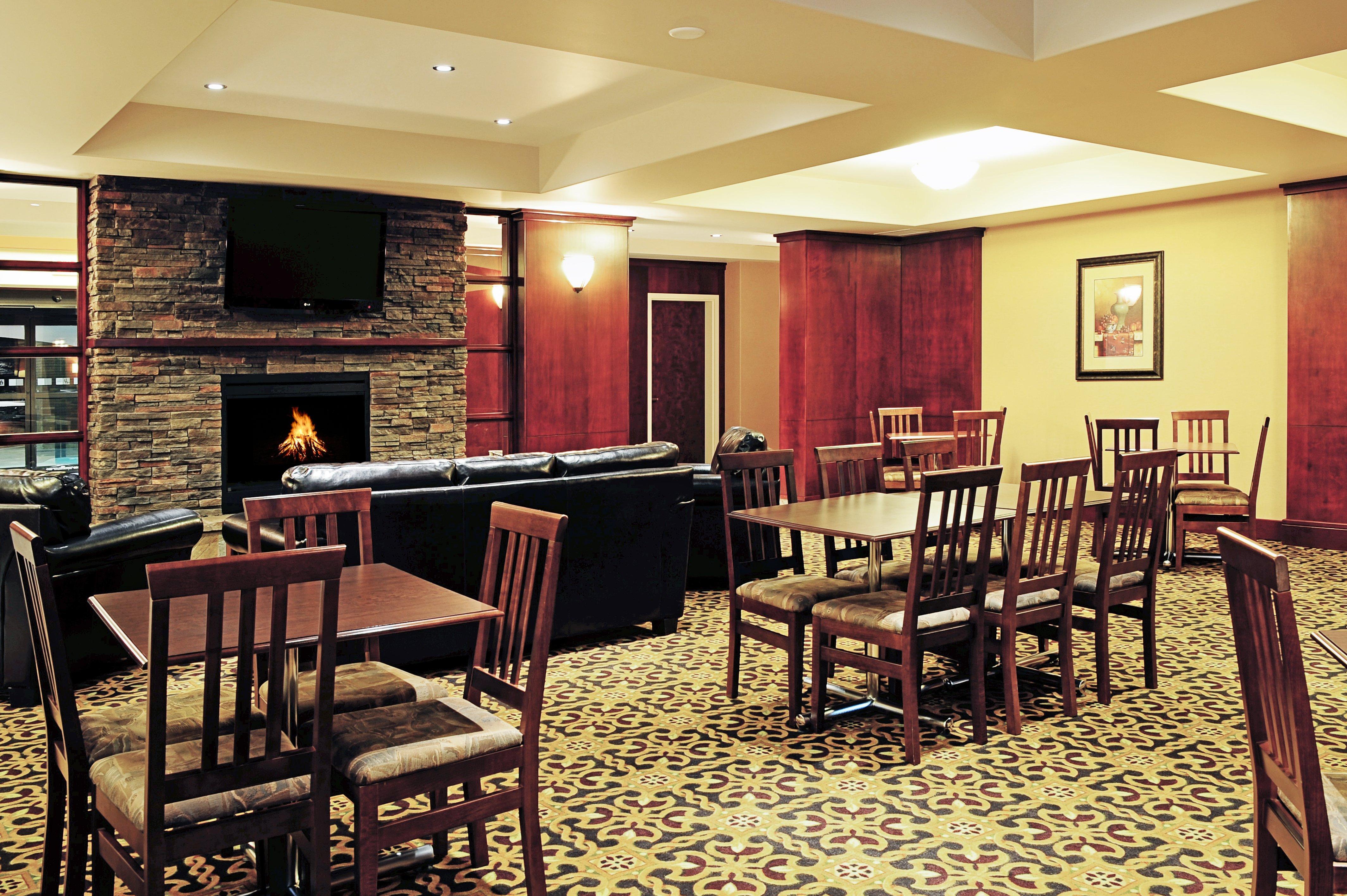 Holiday Inn Express Hotel & Suites - Slave Lake By Ihg Zewnętrze zdjęcie